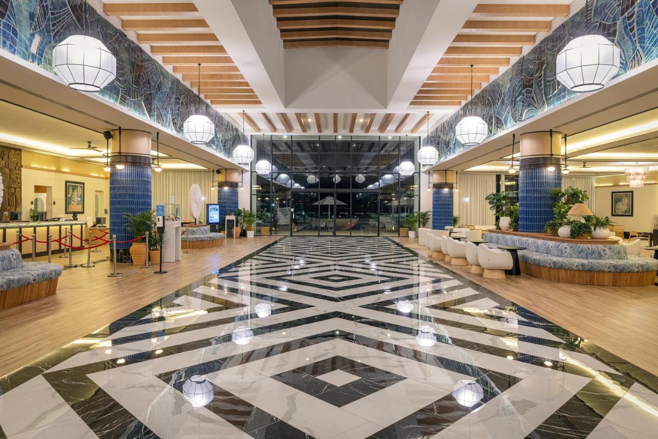 Ocean Eden Bay (Adults Only) Spring Rises Exterior foto Lobby
