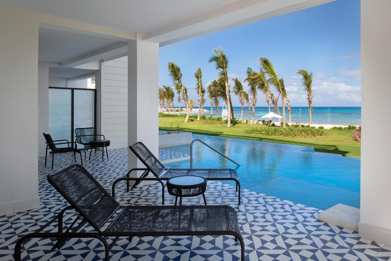 Ocean Eden Bay (Adults Only) Spring Rises Exterior foto View from a room at the Iberostar Grand Hotel Bávaro