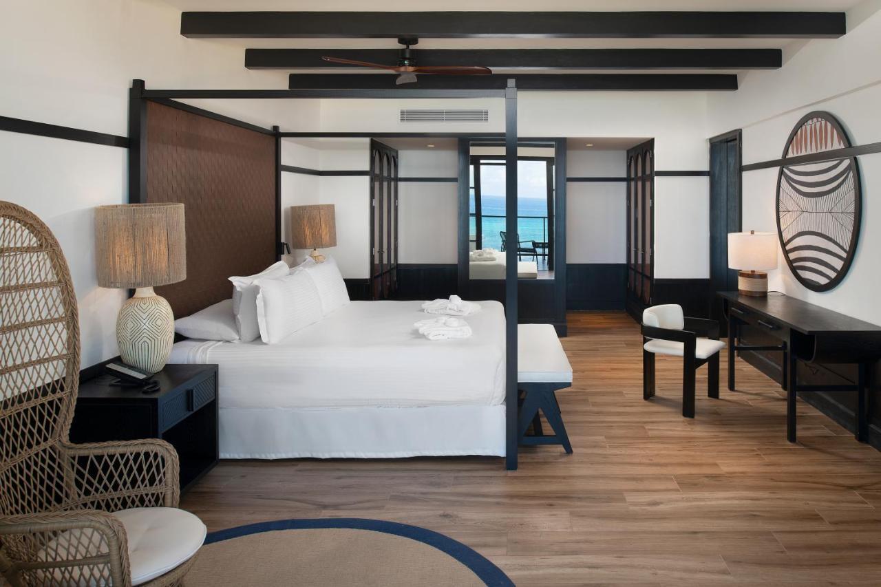 Ocean Eden Bay (Adults Only) Spring Rises Exterior foto Suite at the hotel